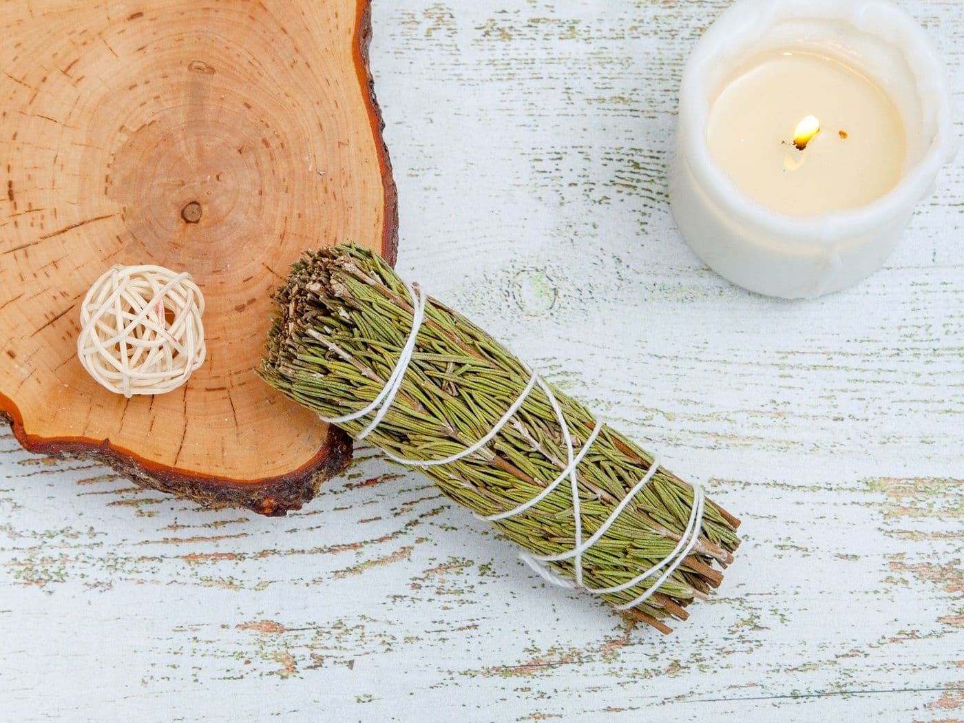 Скрутка Розмарин Moon Colibri (Rosemary smugle stick 4") для очищения пространства